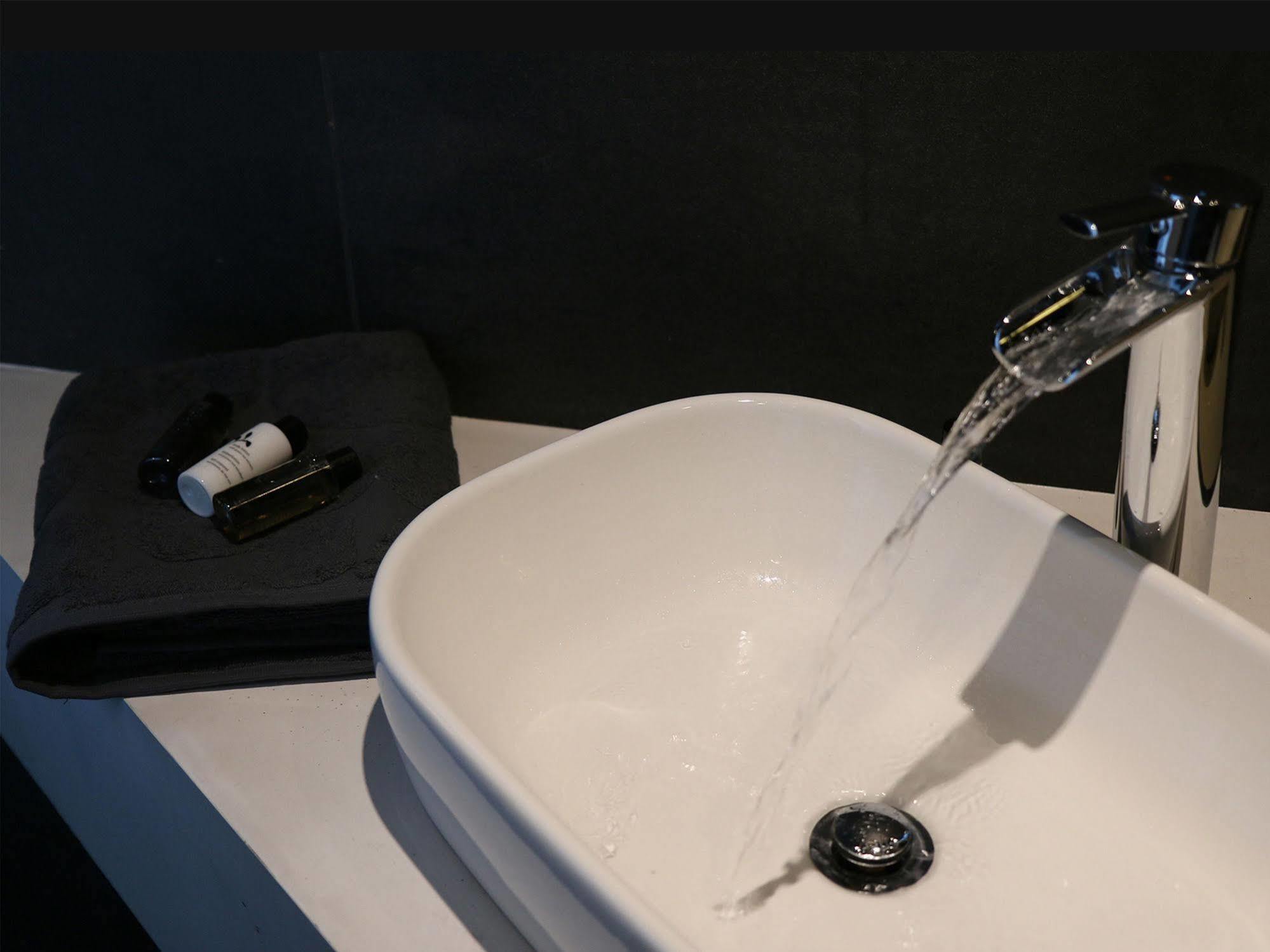 Hotel Goodnight Antwerpen Eksteriør bilde